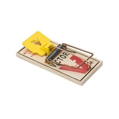 Victor Mouse Traps, Plastic Pedal, Pre-Baited - 4 traps